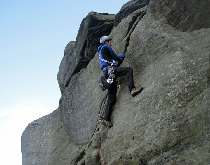 Me leading Zig-zag (Severe, 4b*) at Caley.
